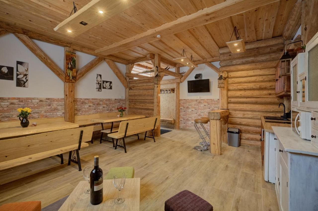Apartamenty Krynica-Zdrój Karolina Exterior foto